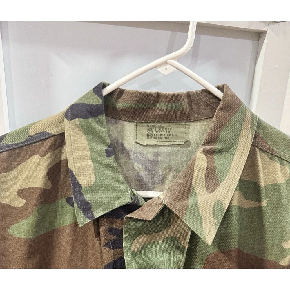 Vintage USGI Woodland Camo BDU Field Jacket Medium Short USMC EGA Stamp